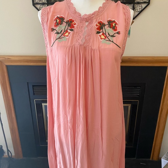 SOLD - Picture 1 of 6